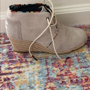 Toms Wedges